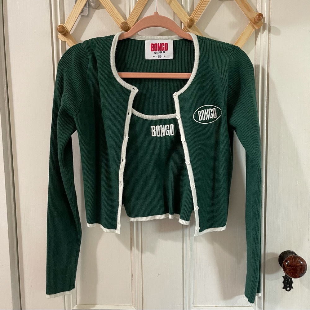 Bongo tank & sweater set